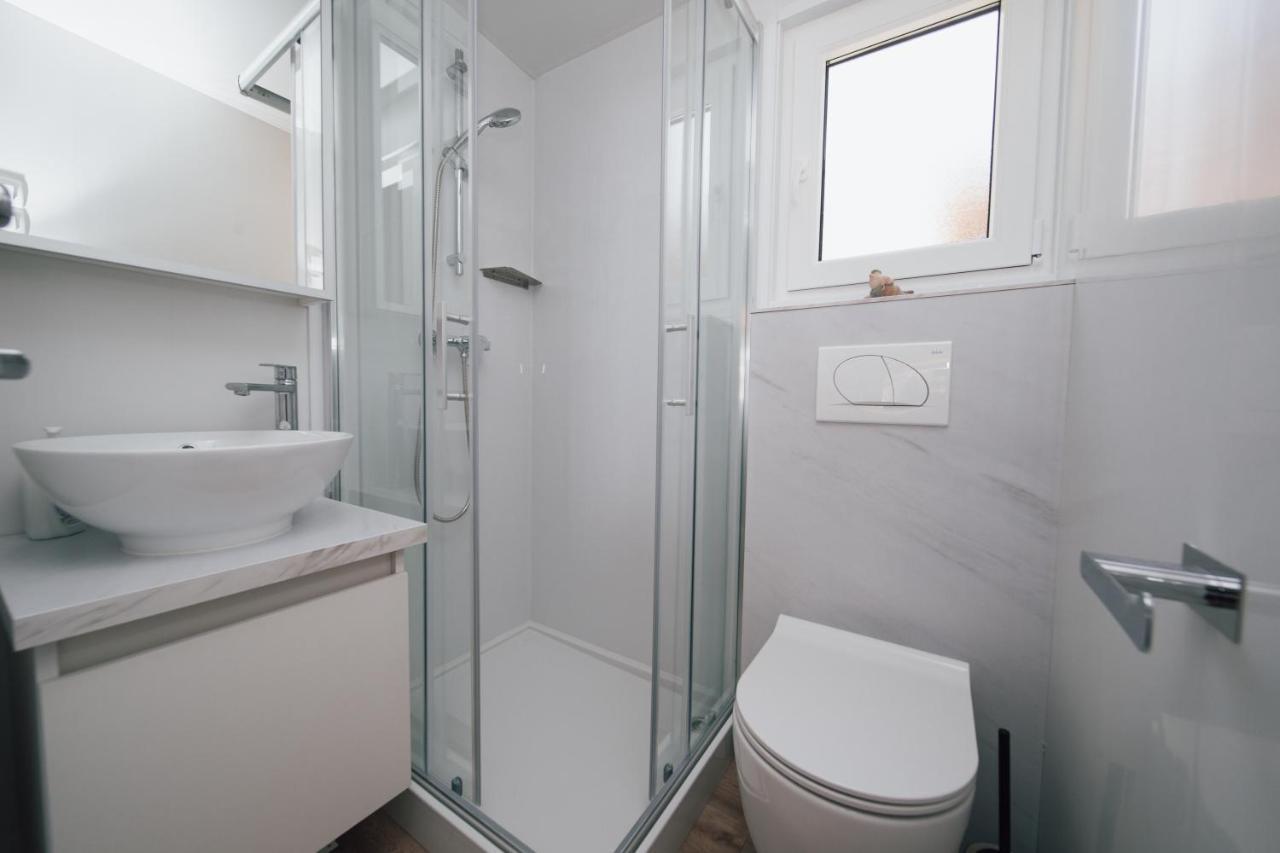 Ferienhaus Mobile Homes - Lighthouse Selce